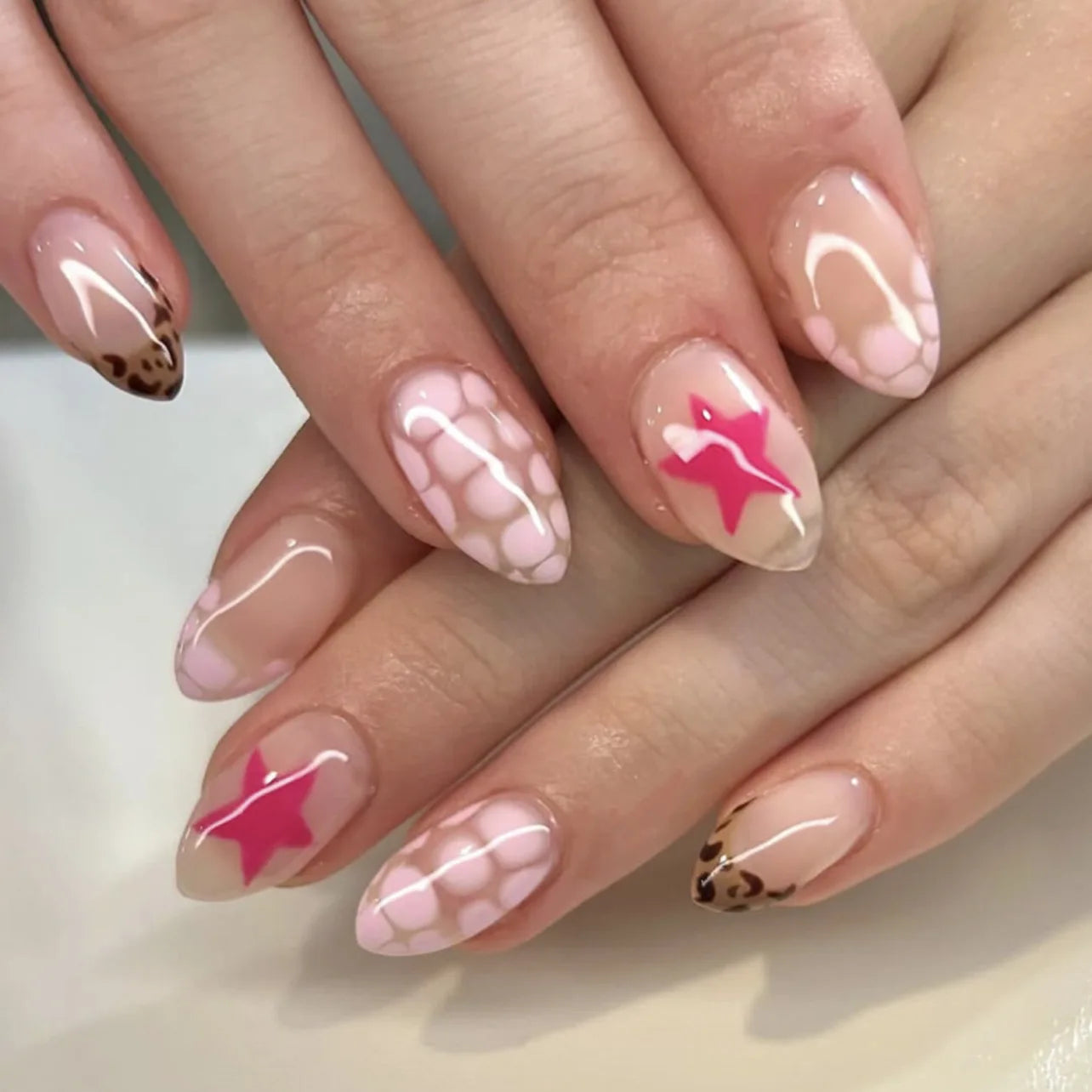 24pcs Short Almond Press on Nails Bohemia Bow Print Sweet Pink False Nail Tips Wearable Reusable Summer Simple French Fake Nails