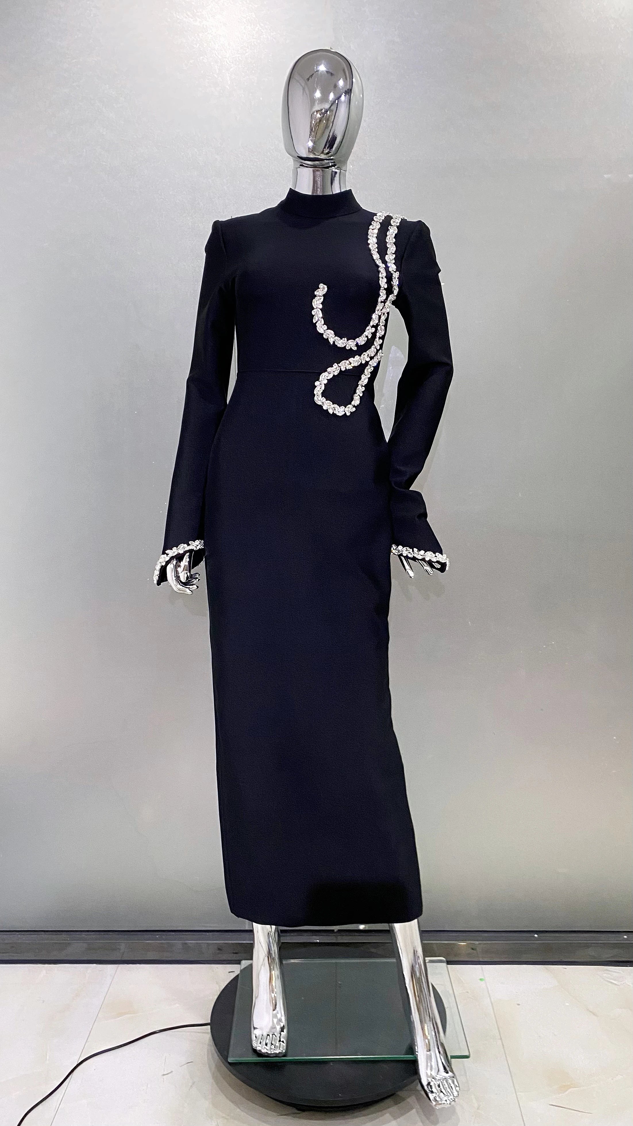 High Quality Shining Diamonds Half High Collar Black Long Bandage Dress Elegant Woman Evening Party Dress Cocktail Party Outfit