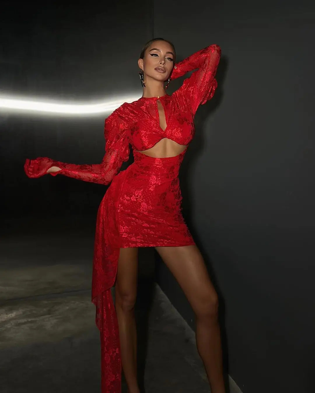 New Arrival White Red Women Long Sleeve Sexy Lace Draped Bodycon Mini Dress Gloves Nightclub Party Celebrate Birthday Dress