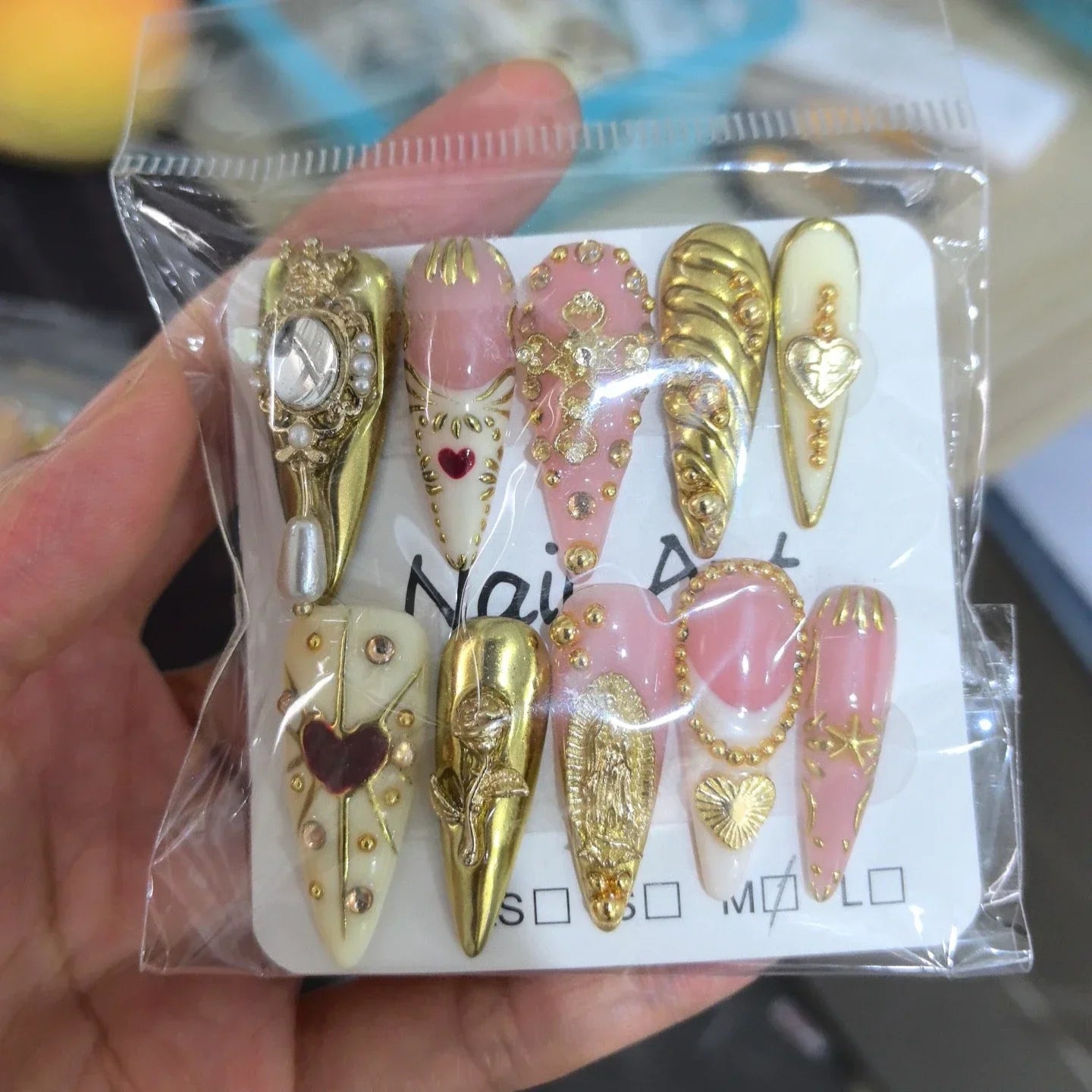 10Pcs Luxurious Golden Court-style Handmade Long Stiletto Fake Nails Rhinestone Pearls Wearable Manicure Reusable Nails Stickers
