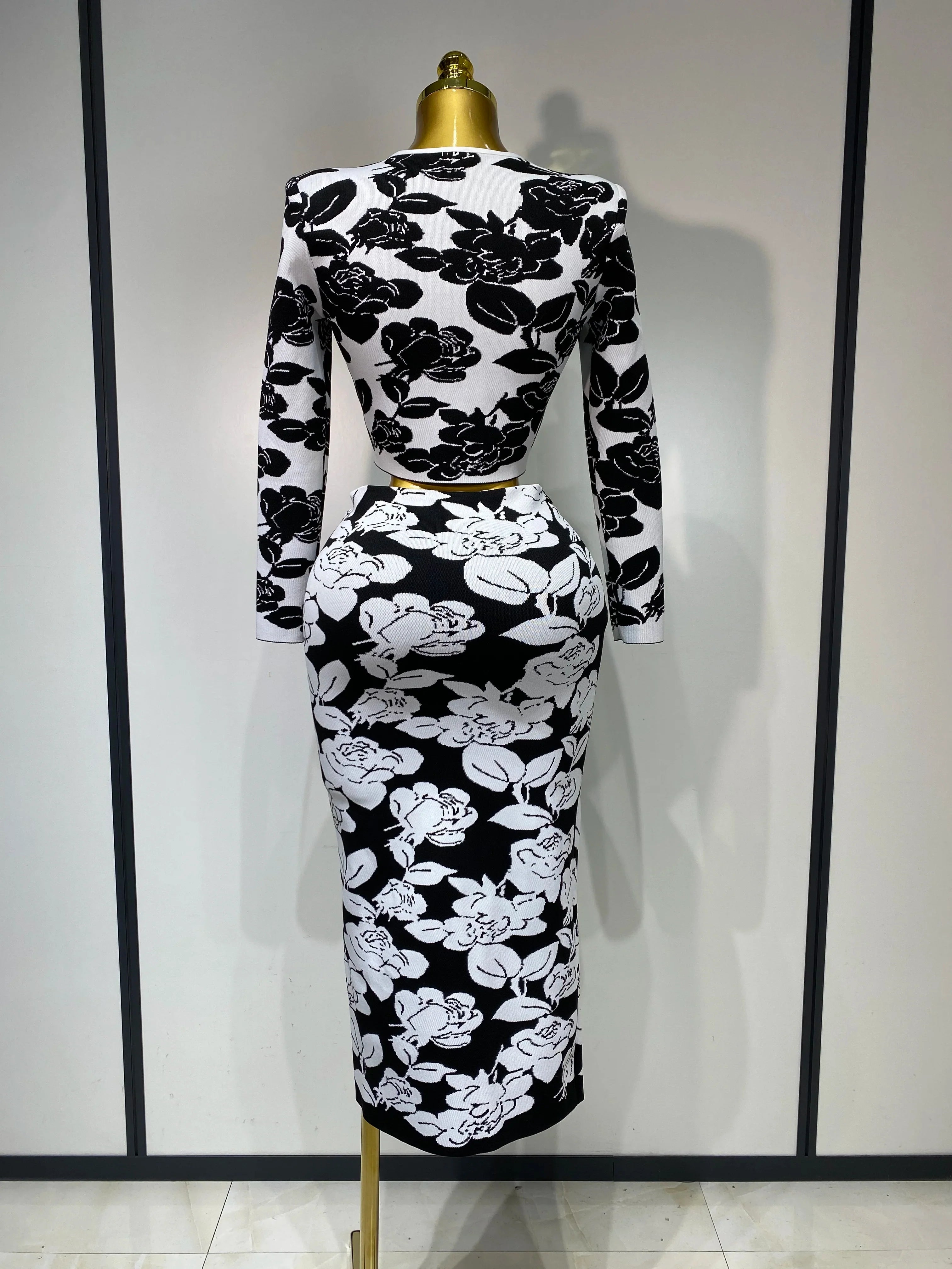 Arrival Women Long Sleeve Jacquard Weave Two Pieces Set Celebrity Red Carpet Dress Birthday Bodycon Bandage Women's Set