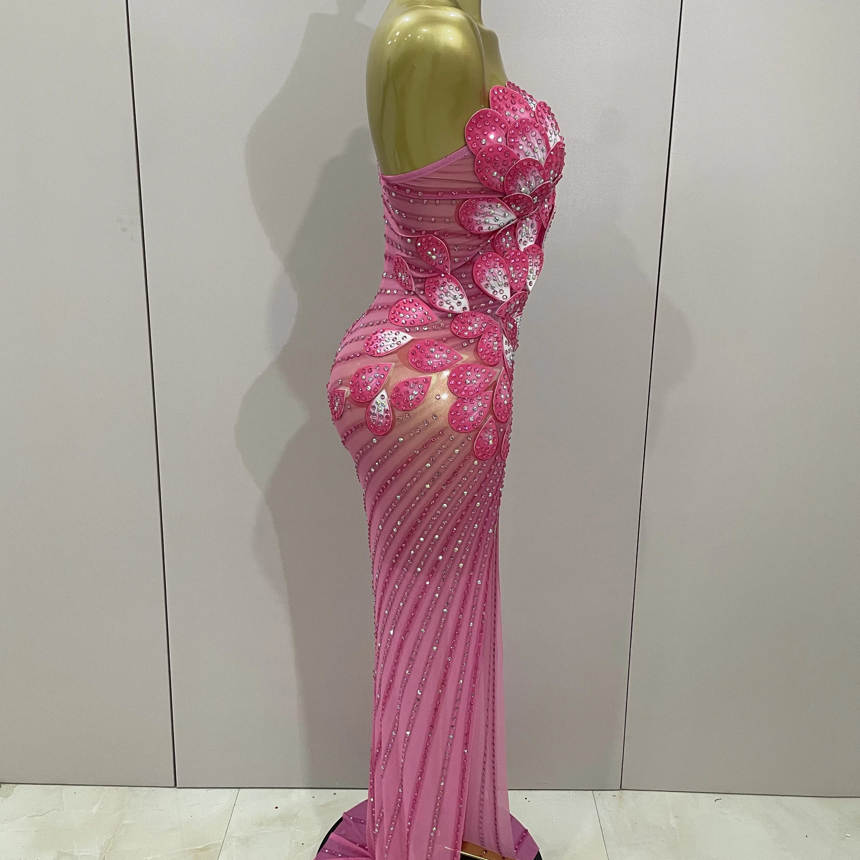 Luxury Shinning Rhinestones Flowers Sexy One Shoulder Bodycon Maxi Long Dress 2025 Women Evening Birthday Party Stage Costume