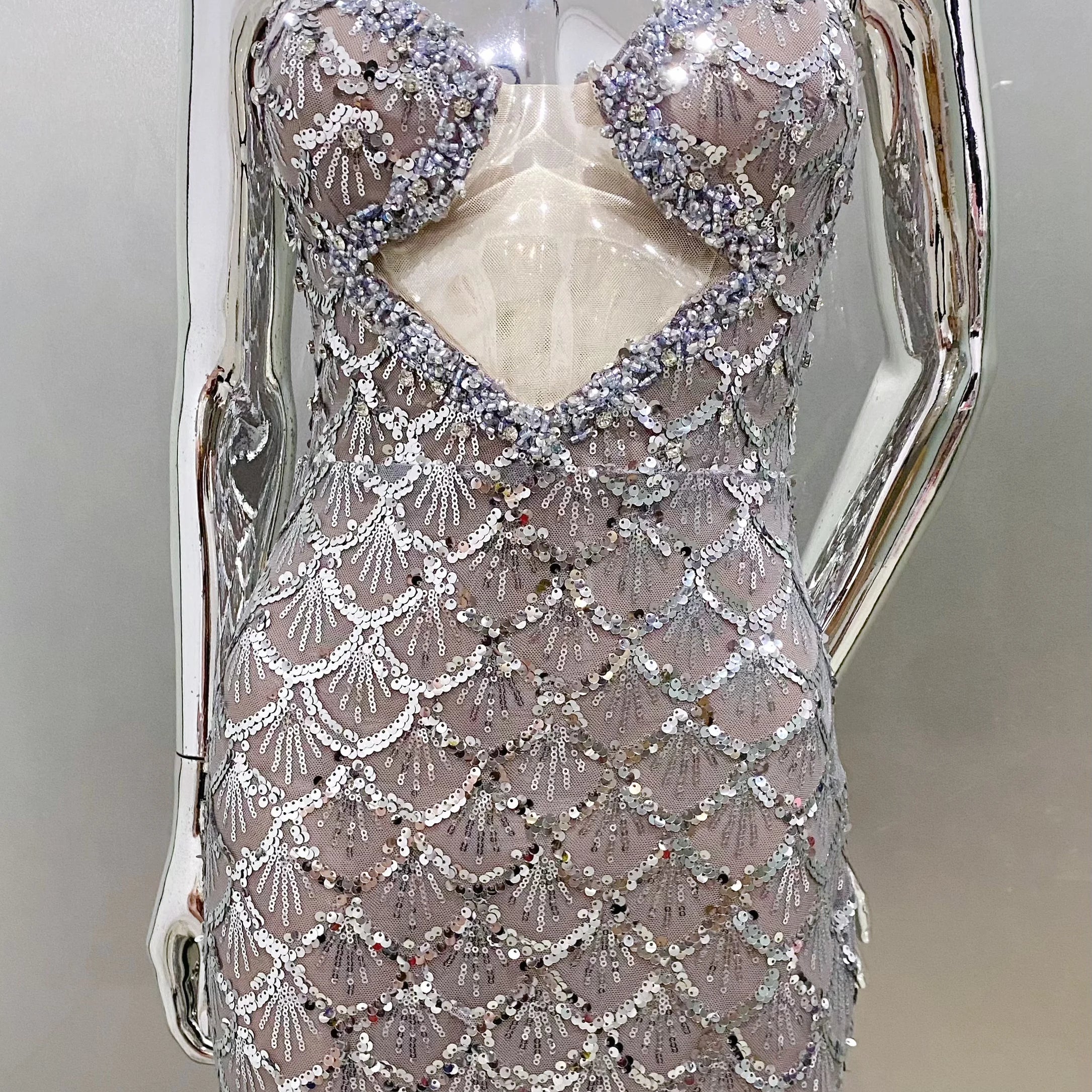 Sparkling  Sliver Sequins Sexy V-Neck Spaghetti Strapless Floor Length Dress Graceful Evening Dress Celebrity Party Outfit