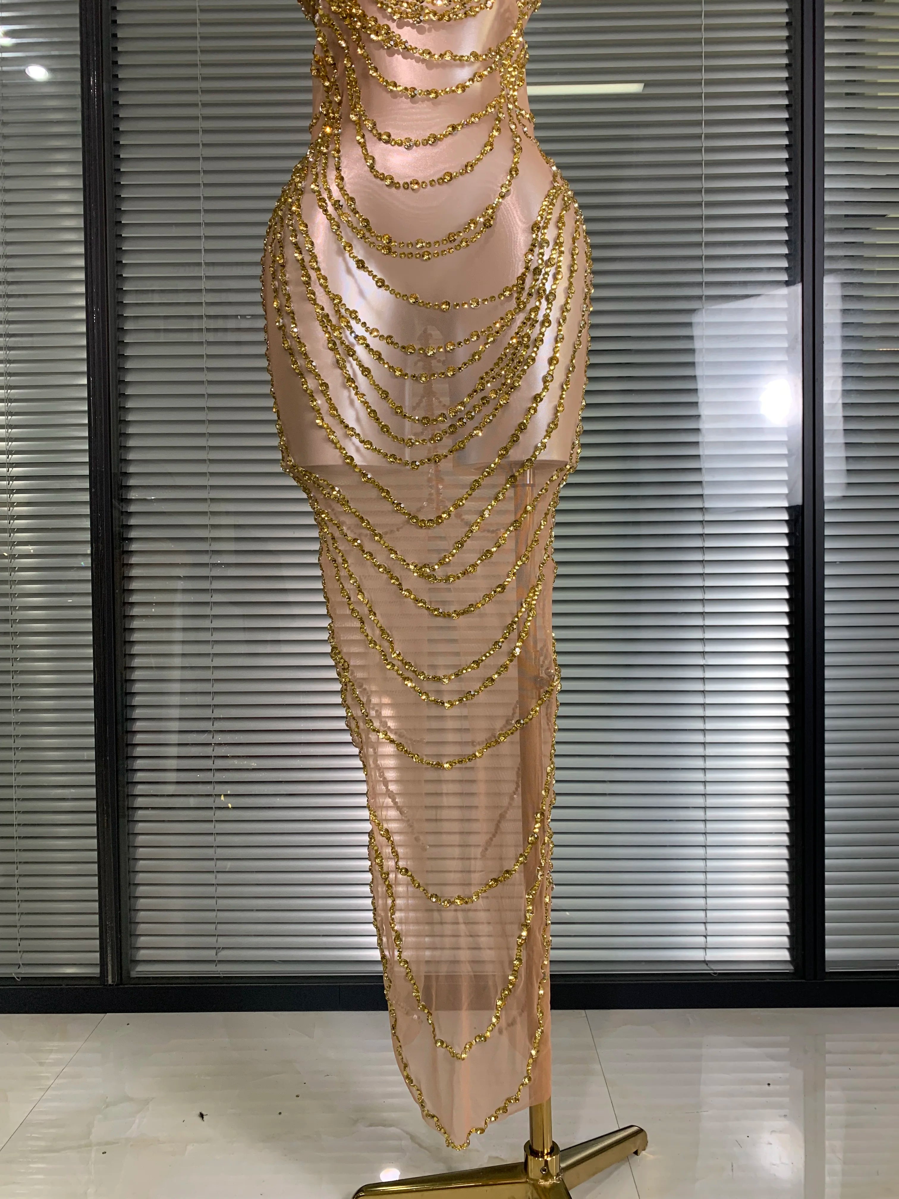 New Women Sexy Mesh Crystal Diamonds Shinning Long Maxi Dress See Through Gold Silver Party Costume Stage Performance Dress