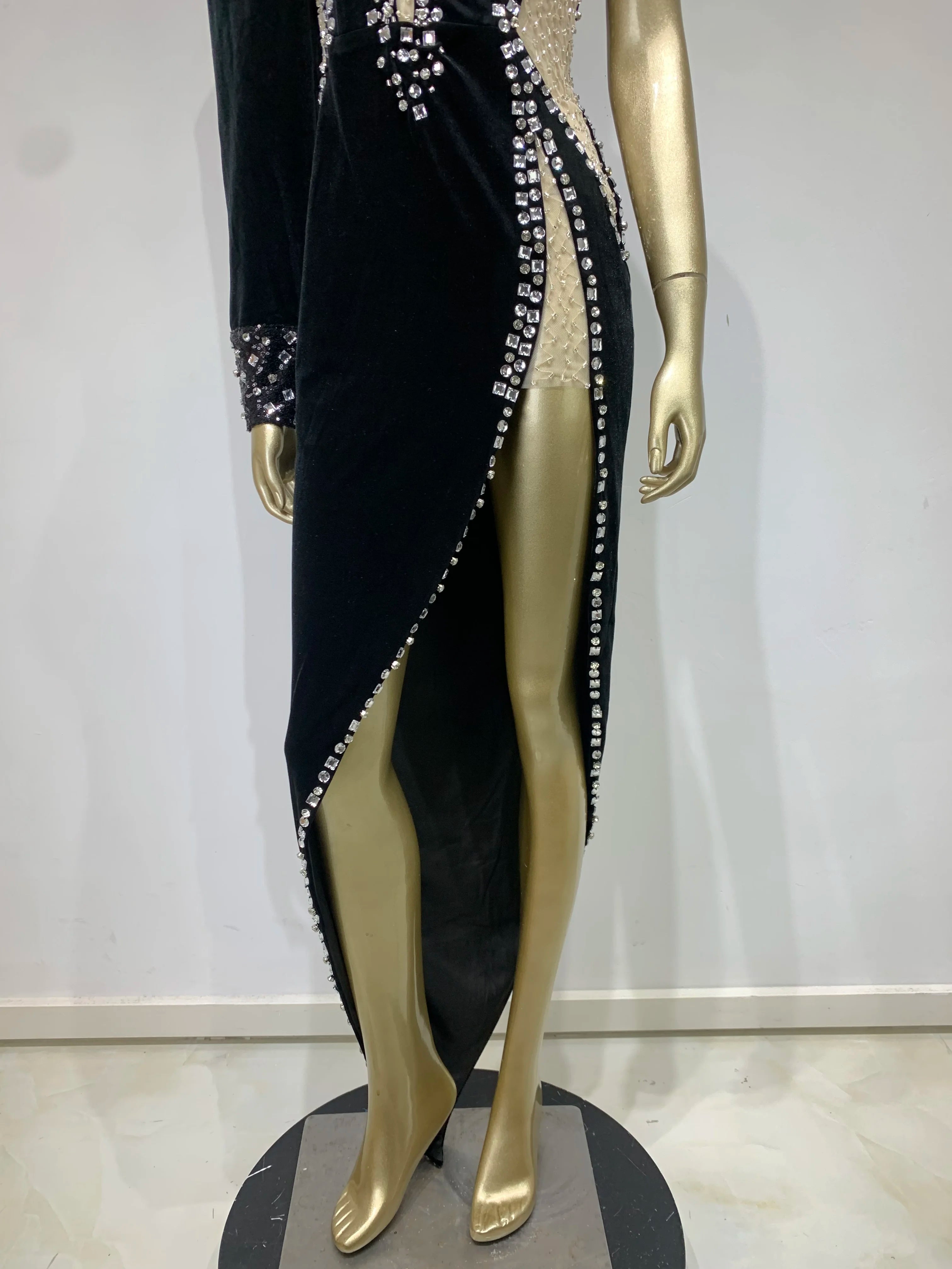 Women Winter  Sexy One Shoulder Long Sleeve Beading Diamonds Maxi Long Gowns Dress Elegant Celebrity Evening Party Club Dress