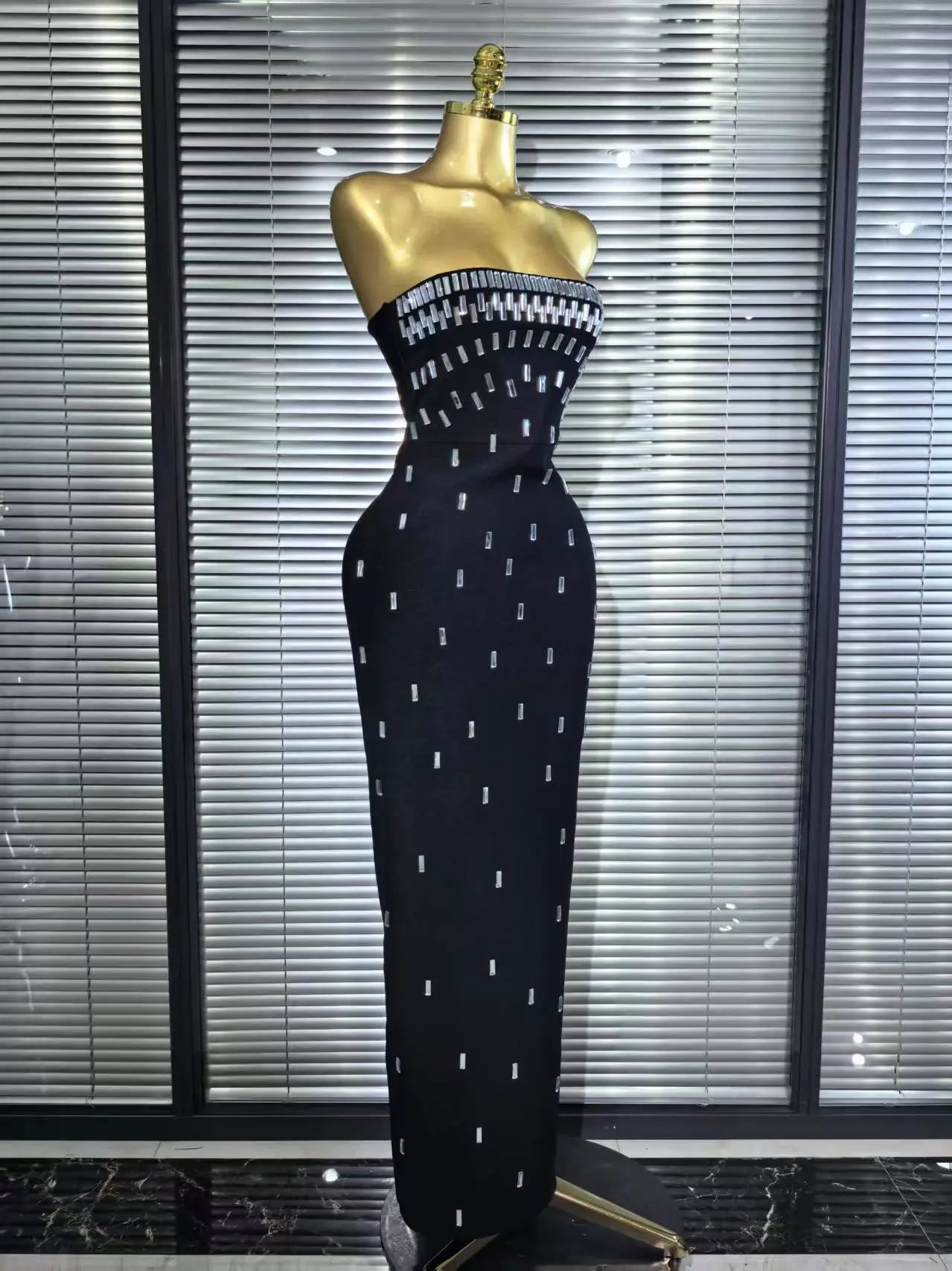 Women Sexy Strapless Shinning Crystal Bodycon Long Bandage Dress Elegant Evening Party Cockail Vacation Outfit