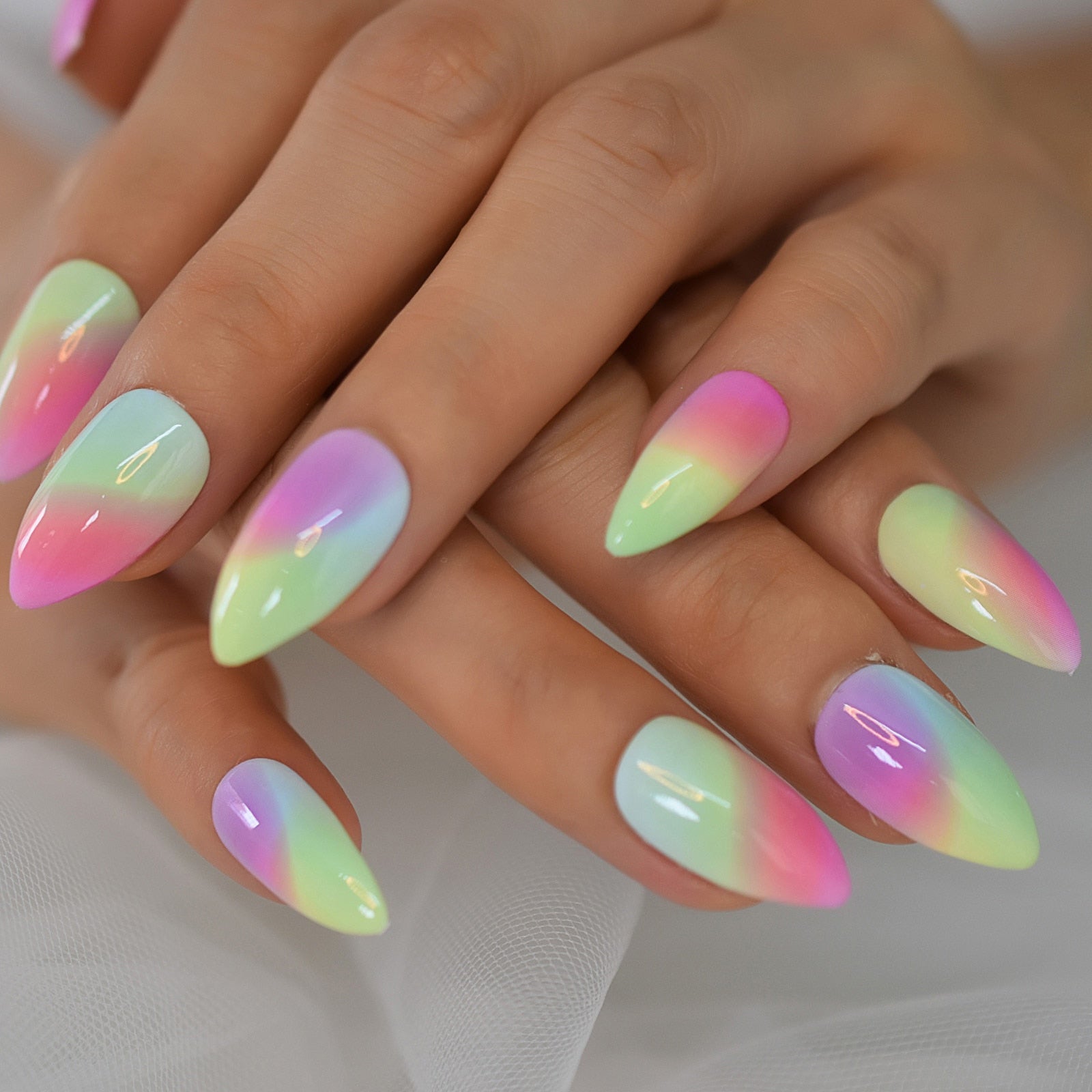 Glossy Gradient Rainbow Ombre French Press on Nails Almond Fake Nails Stiletto Oval Pointed Manicure False Nails Finger Tips