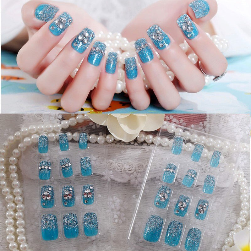 24Pcs/Set Fake Nails Press on Girls Finger Beauty False Nail Art Tips Bright Shining 3D Diamond Full Cover French Nail Art Tips AL05
