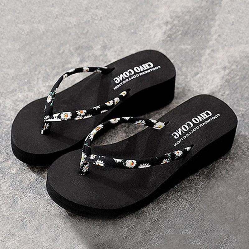 Summer Women Slippers Cute Clip Toe Flip Flops Shoes Female Platform Outdoor Fashion Beach Sandals Ladiew Casual Flat Slides