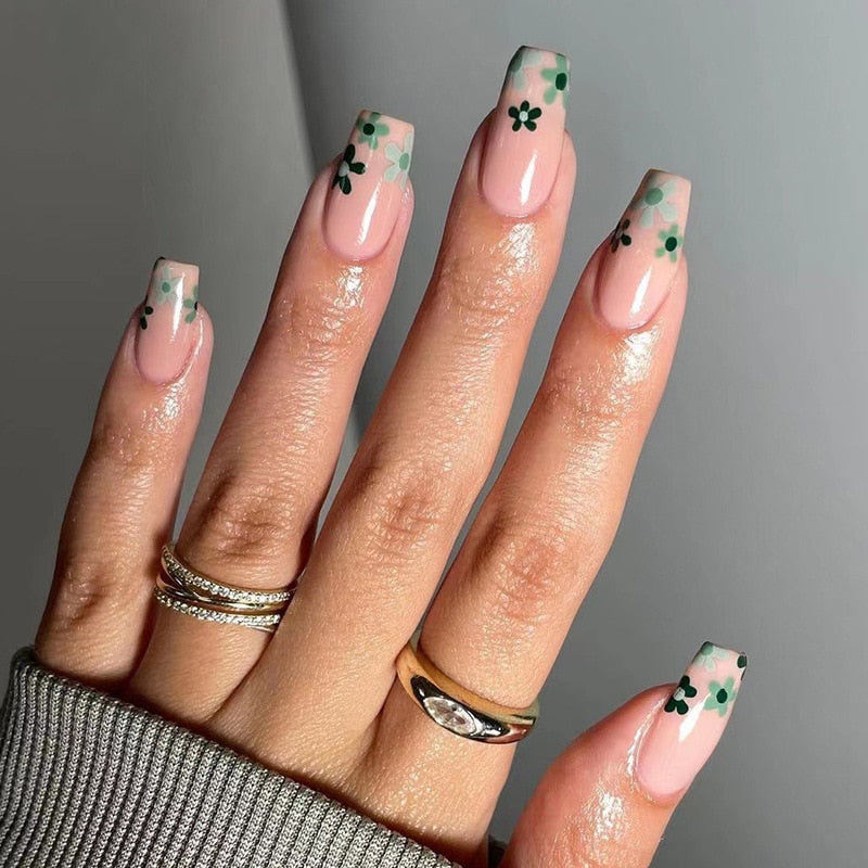 Blue Glitter Powder Waves Design Wearable Nail Art Glossy Fake Nails Short Ballet Finished False Nails Press on Nails with Glue