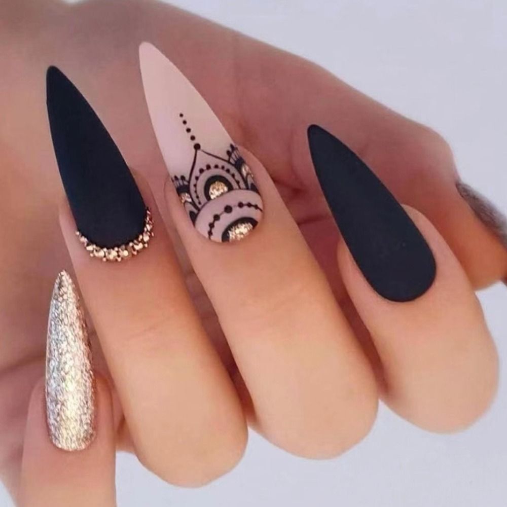 24pcs/set Long Stiletto Fake Nails Punk Snake Pattern Black White Matte False Nails Artificial Full Nail Tips Manicure Tools