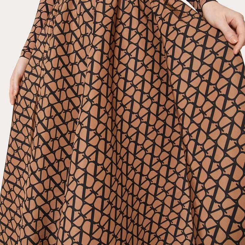 The Same Counter Women Half Skirt Spring and Summer Senior Grid Design In The Long Skirt