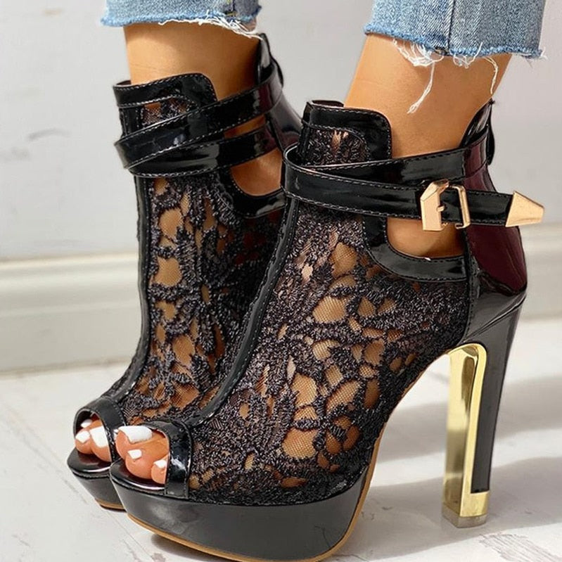 Lace High Heels New Women Belt Buckle High Heels Peep Toe Hollow Platform Sandals Summer Party Boot Large Size Women Shoes