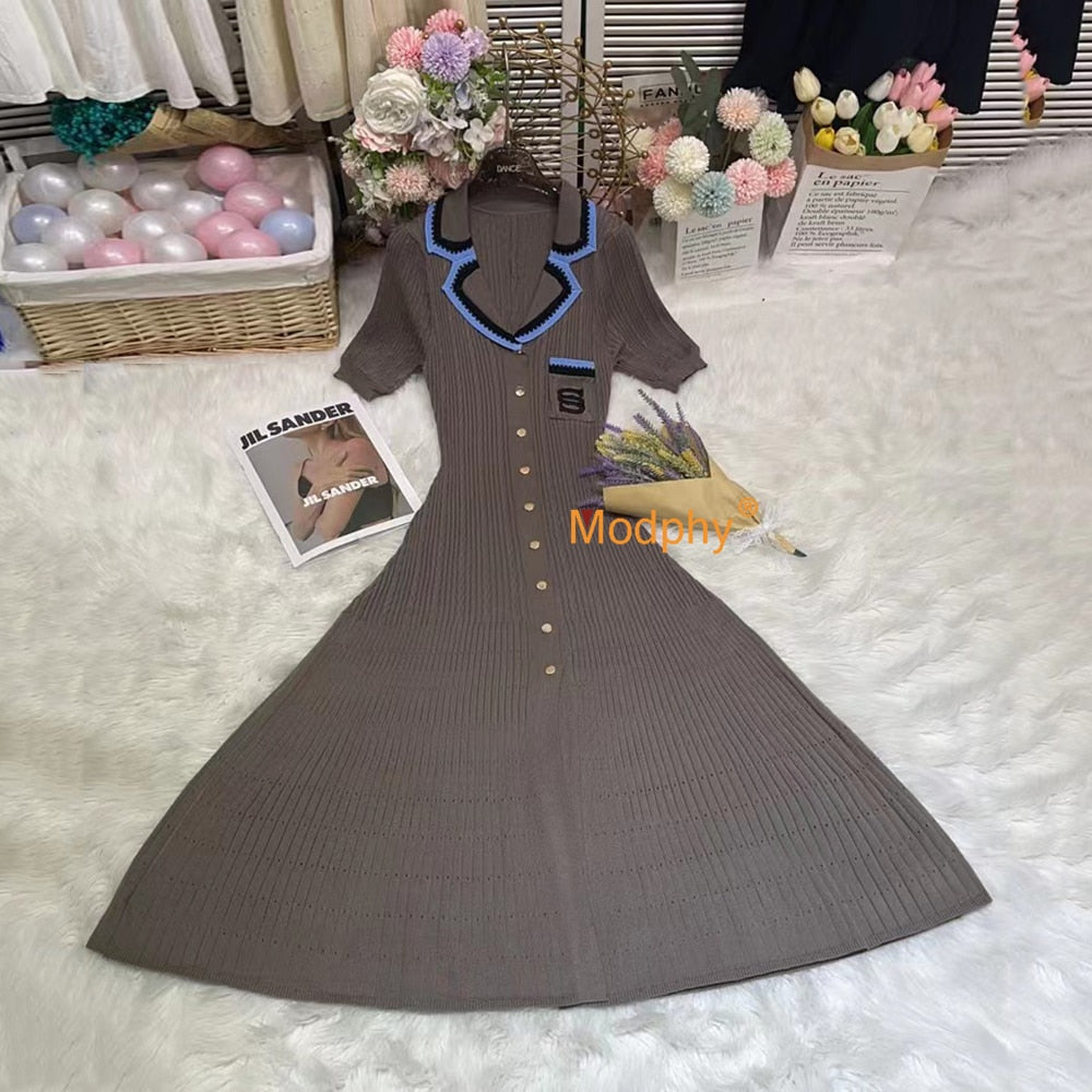 Modphy Elegant Slim Knitted Long Dress Women's Single breasted Long sleeved Designer Slim Vintage Dresses Autumn Brown short sleeved