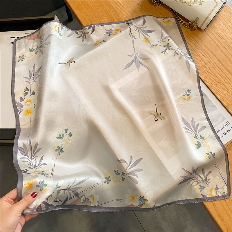 Classice 100% Silk Square Scarf Women Print Stripe Hair Band Wrist Foulard England Style Neckerchief Bandana Echarpe FZ181-1