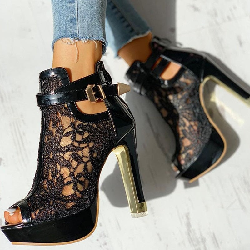 Lace High Heels New Women Belt Buckle High Heels Peep Toe Hollow Platform Sandals Summer Party Boot Large Size Women Shoes