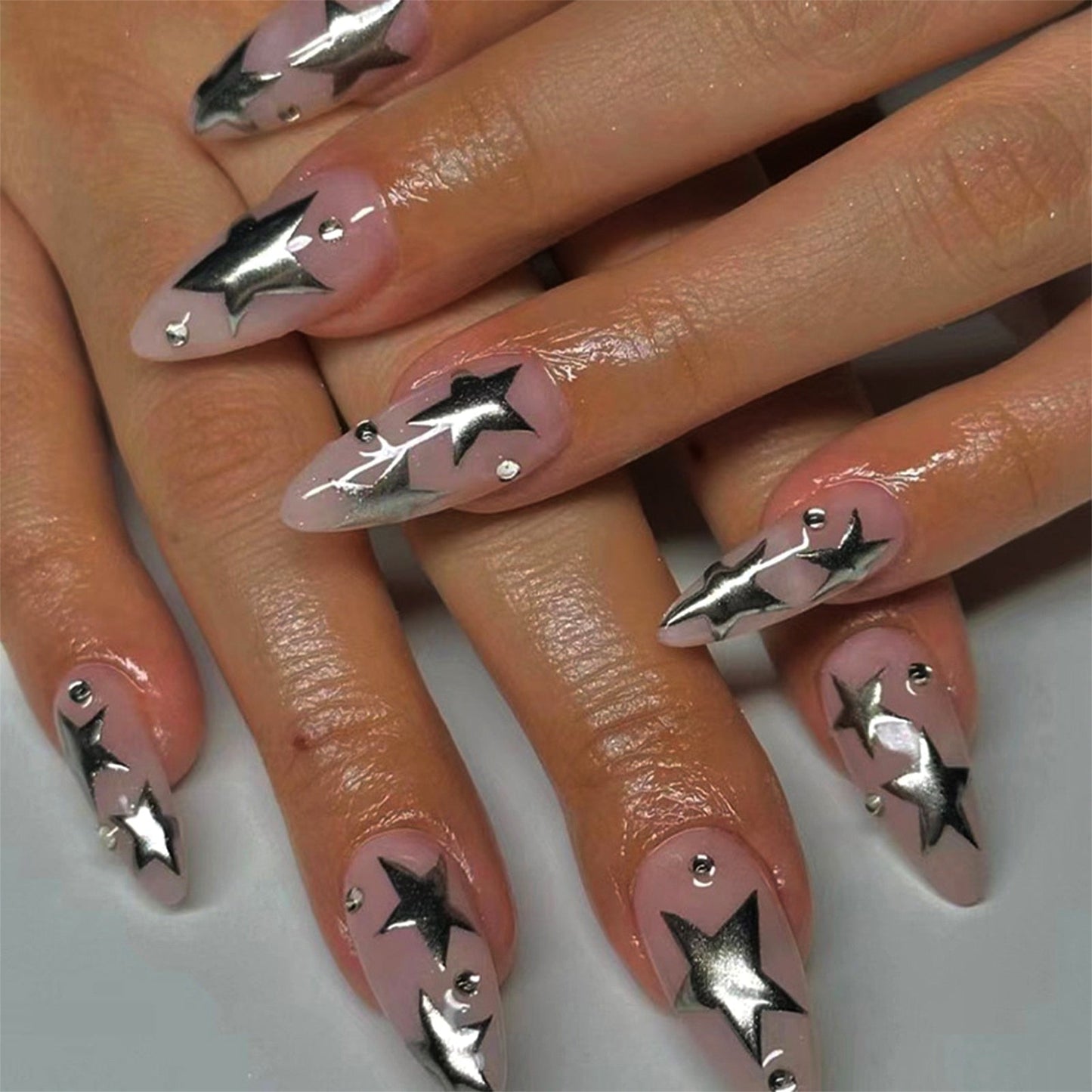 Short Almond Y2k Nails Press On Nail With Black Pentacle Star Designs 24pcs White French False Nails Rhinestone Fake Nail Tips