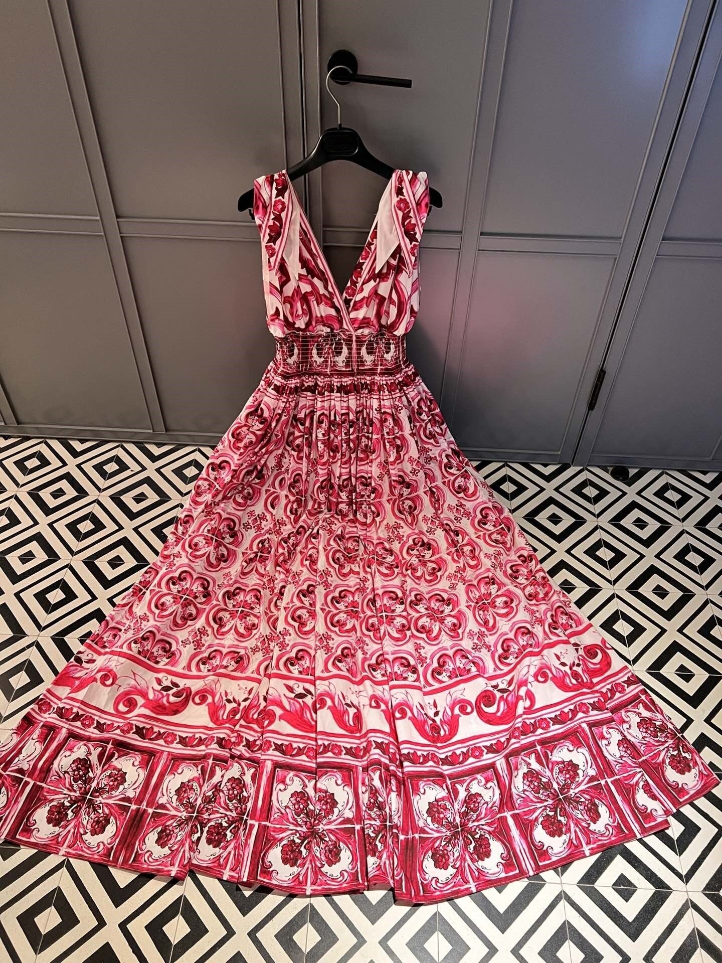 Summer Cotton Print Deep V-Neck Sleeveless Strap A-line Waist Wrap Large Hem Long Dress woman maxi skirt