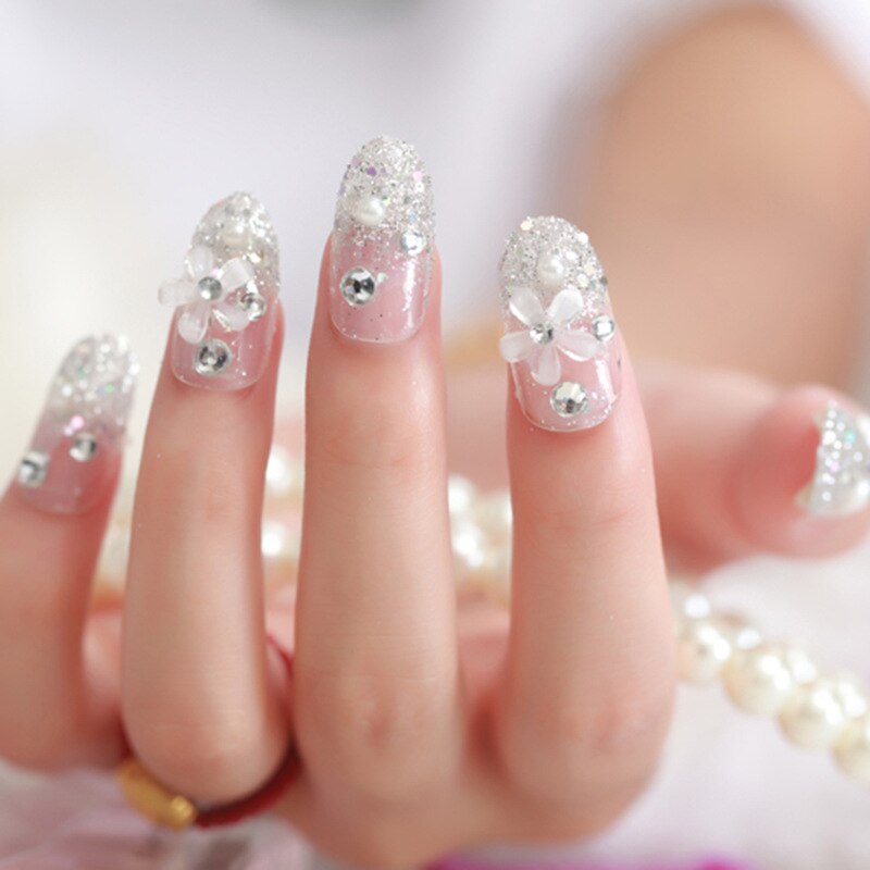 24Pcs/box Luxe Shining Rhinestone Wedding False Nails Transparent Glitter Gems Crown Designed Square Full Short Fake Art Bride 51
