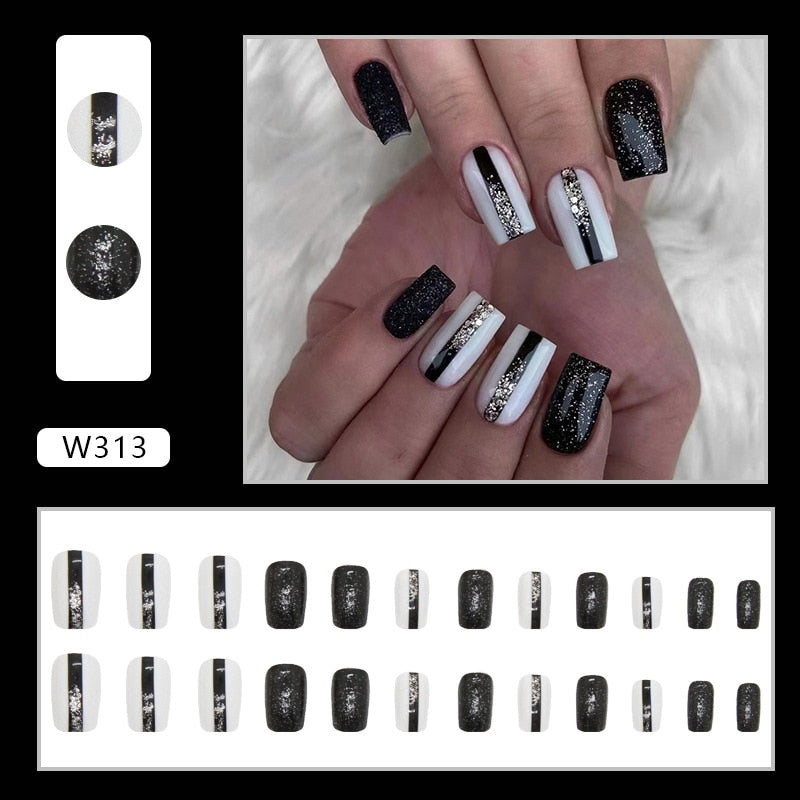 Reusable Adhesive Nail Short False Nails Press On Nails Tips Nails Fake Manicure With Glue Decorated False Nails