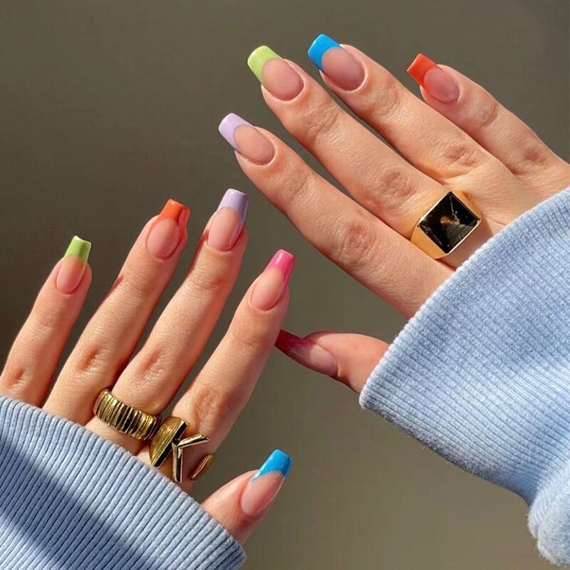Blue Glitter Powder Waves Design Wearable Nail Art Glossy Fake Nails Short Ballet Finished False Nails Press on Nails with Glue
