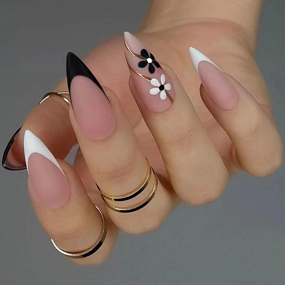 24pcs/set Long Stiletto Fake Nails Punk Snake Pattern Black White Matte False Nails Artificial Full Nail Tips Manicure Tools