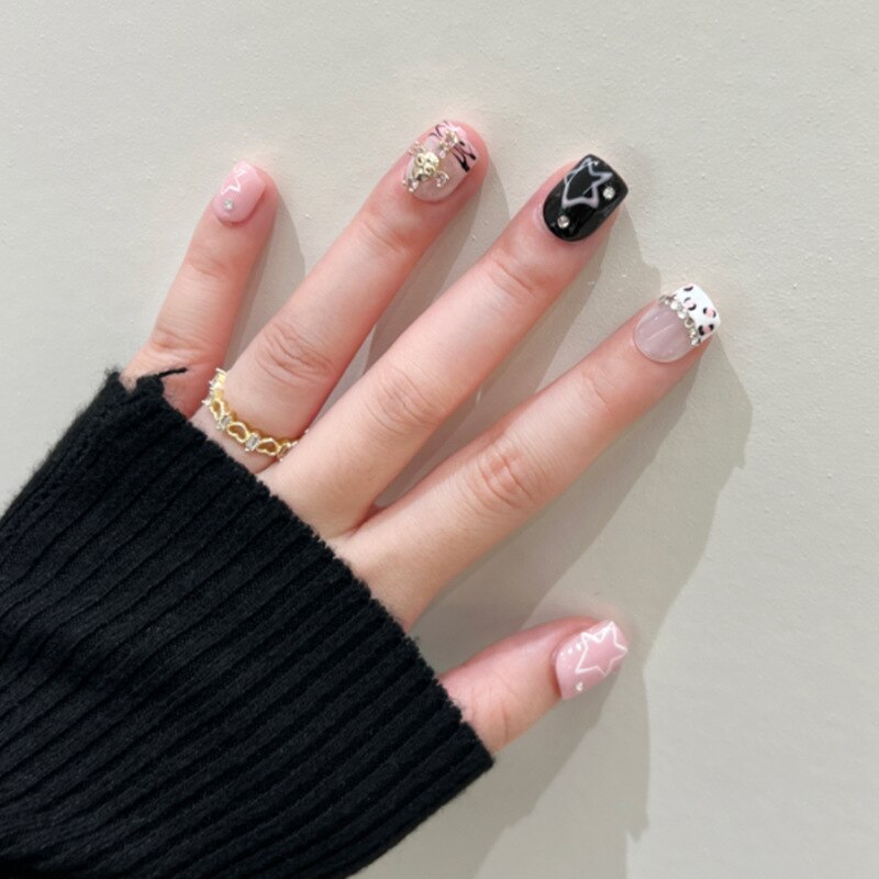 super cool fake nail silver false nail sharp press on nail red black spider special-shaped Punk Artificial Nail Salon Manicure