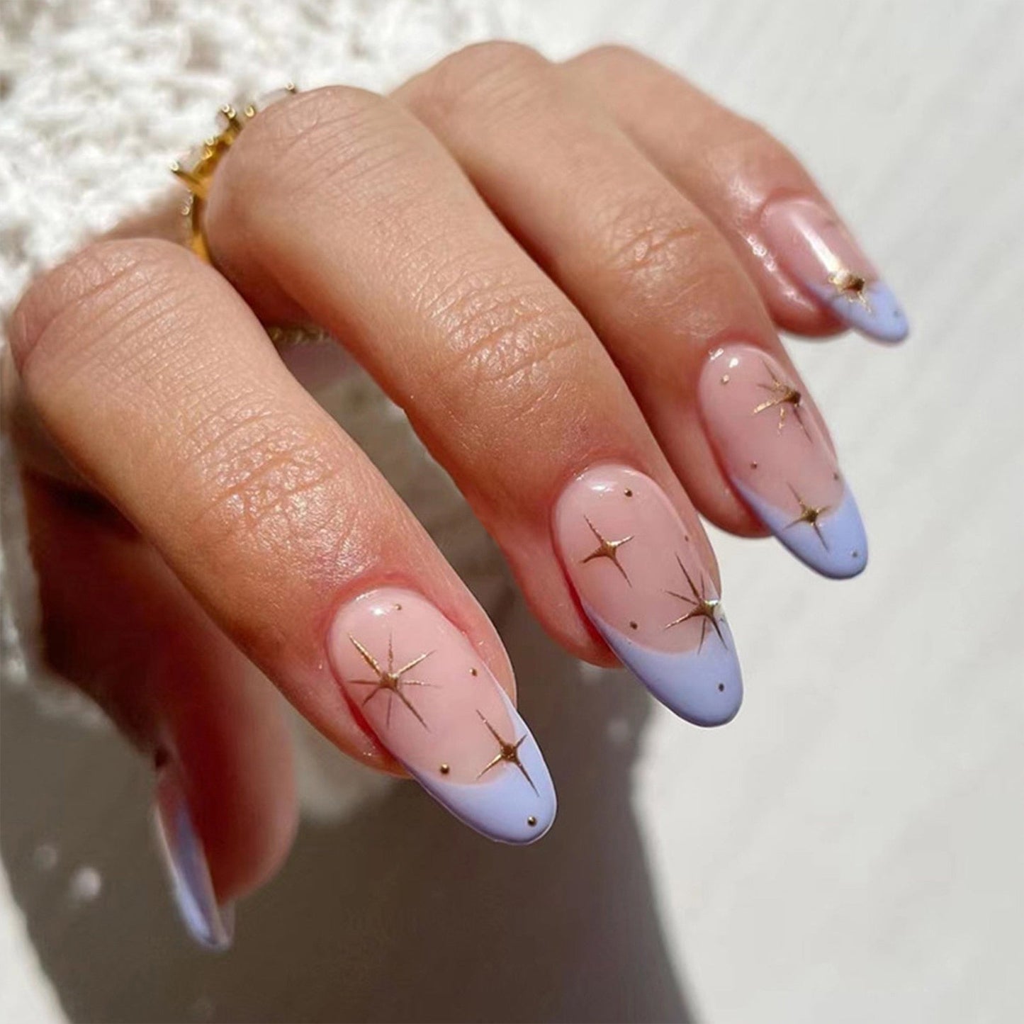 Short Almond Y2k Nails Press On Nail With Black Pentacle Star Designs 24pcs White French False Nails Rhinestone Fake Nail Tips