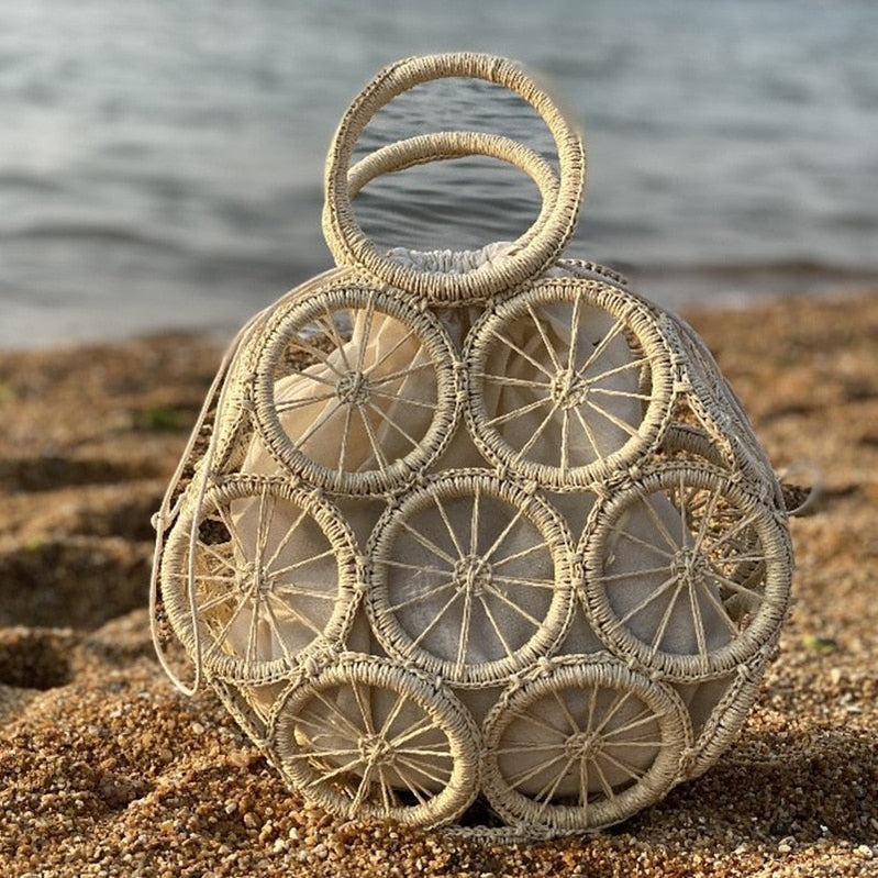Ring Handmade Shell Hollow Handheld Straw Woven Bag Women's Crossbody One Shoulder Woven Bag Beach Beach Beach Holiday Bag