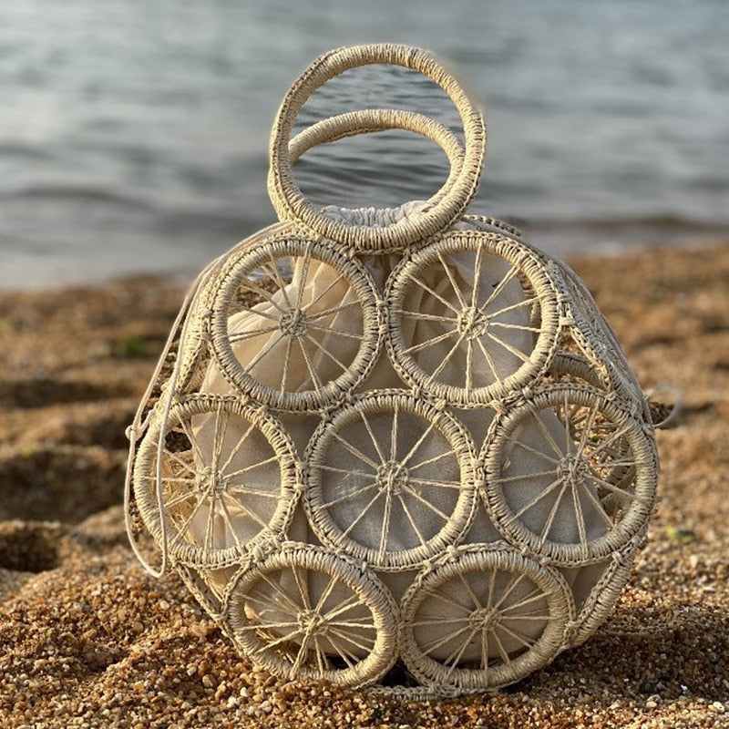 Ring Handmade Shell Hollow Handheld Straw Woven Bag Women's Crossbody One Shoulder Woven Bag Beach Beach Beach Holiday Bag