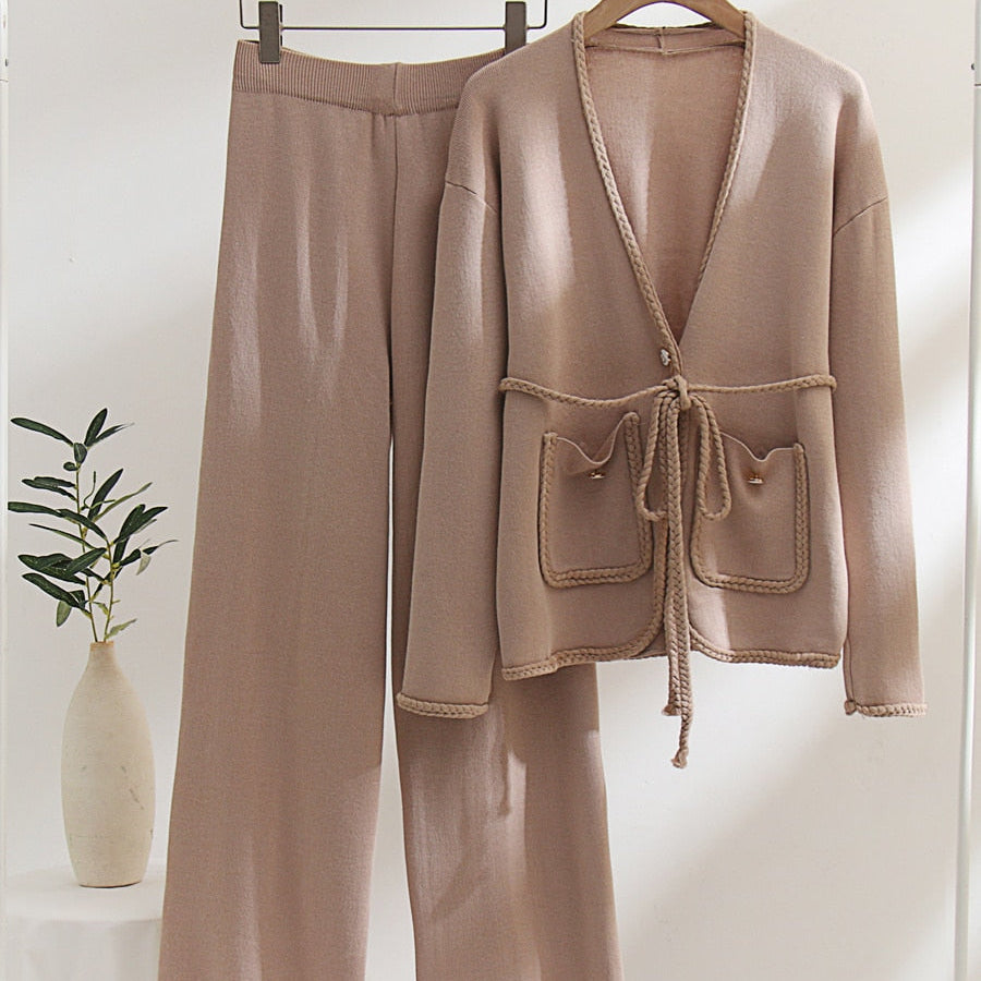 Spring Autumn Knitted Suits Women Long Sleeve Sweater and Wide leg Pants Sets Outwear Loose Lace Up Cardigan Outfits Sets Khaki One Size