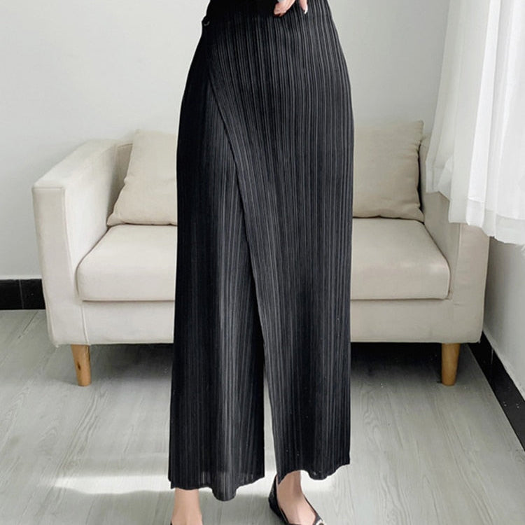 YUDX Women Pleated Solid Color Ankle-length Pants Elastic Waist Wide Leg Straight Female Trsouser Loose Summer Black One Size