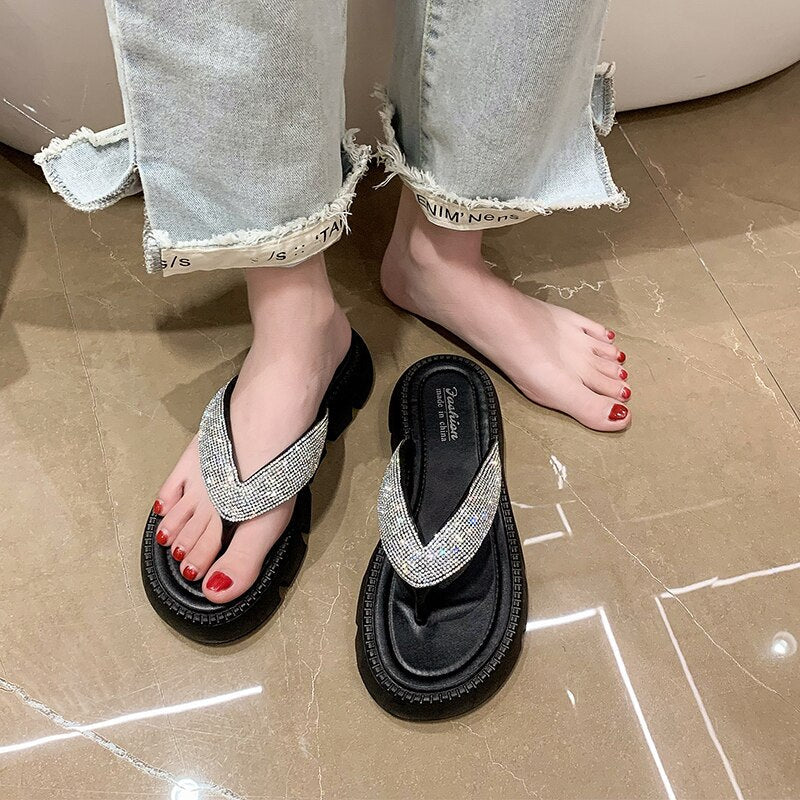 Thick Platform Shiny Crystal Flip Flops Women Summer Soft Bottom Beach Sandals Shoes Woman Fashion Clip Toe Clogs Slippers