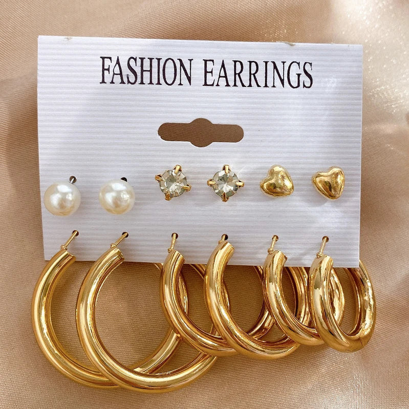 17KM Pearl Twist Hoop Earrings Set Butterfly Acrylic Dangle Earrings for Women Metal Hollow Gold Plated Earring Cartoon Jewelry No.2 CS54049