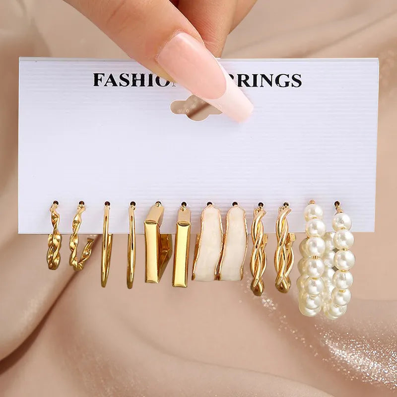 17KM Pearl Twist Hoop Earrings Set Butterfly Acrylic Dangle Earrings for Women Metal Hollow Gold Plated Earring Cartoon Jewelry No.41 CS5610101