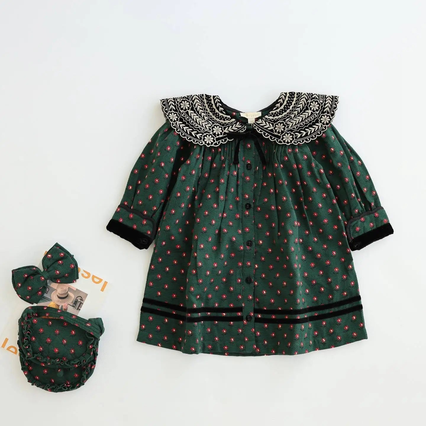 2024 Autumn/Winter BD Girls' Dress Children's High Definition Heavy Industry Embroidery Flower Clamping Bubble Sleeve Polo Neck green red flowers