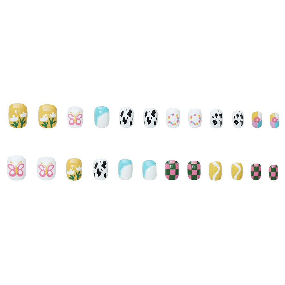 24PCS Fake Nail Patch Cute Short Cow Butterfly Printed False Nail Full Finished for Girl Nail Art Tips Press On Nail Wearable