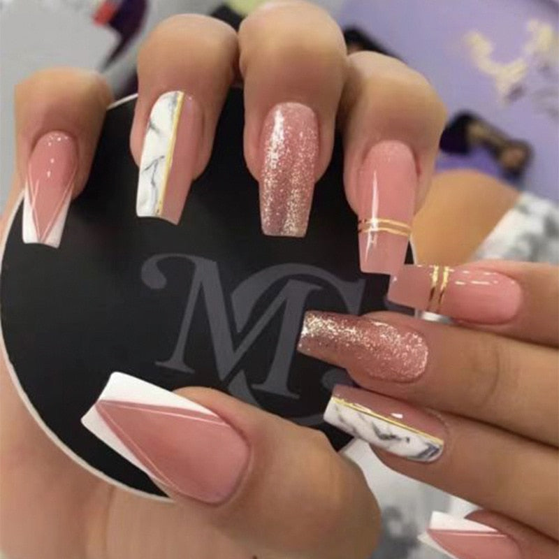 24Pcs Christmas Exclusive False Nails Wearable Long Xmas Style Fake Nails Elk Snowflake Design Full Cover Press on Nail tips 1858