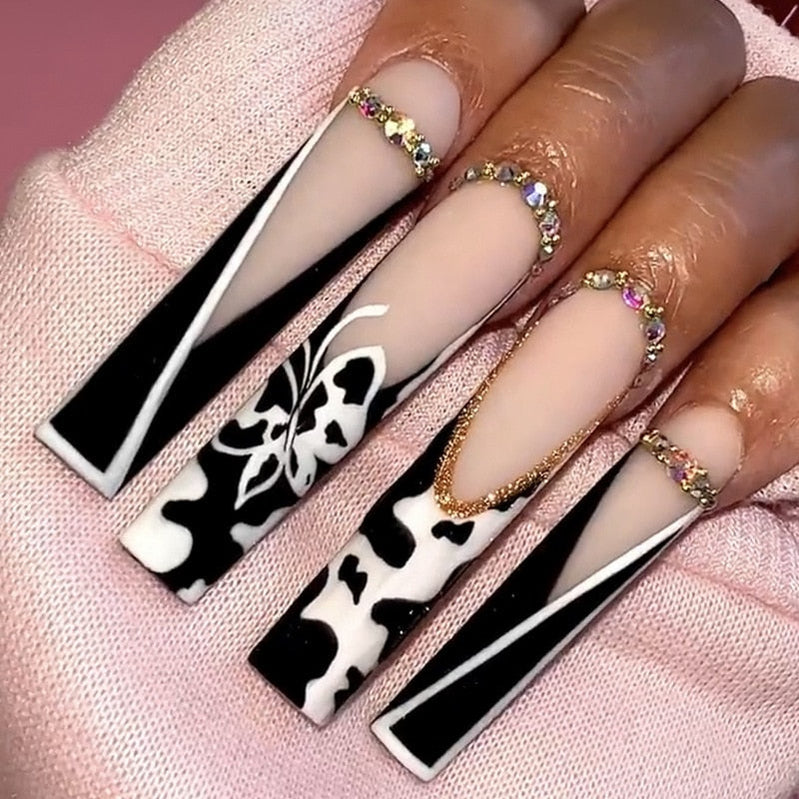 24Pcs Christmas Exclusive False Nails Wearable Long Xmas Style Fake Nails Elk Snowflake Design Full Cover Press on Nail tips 227