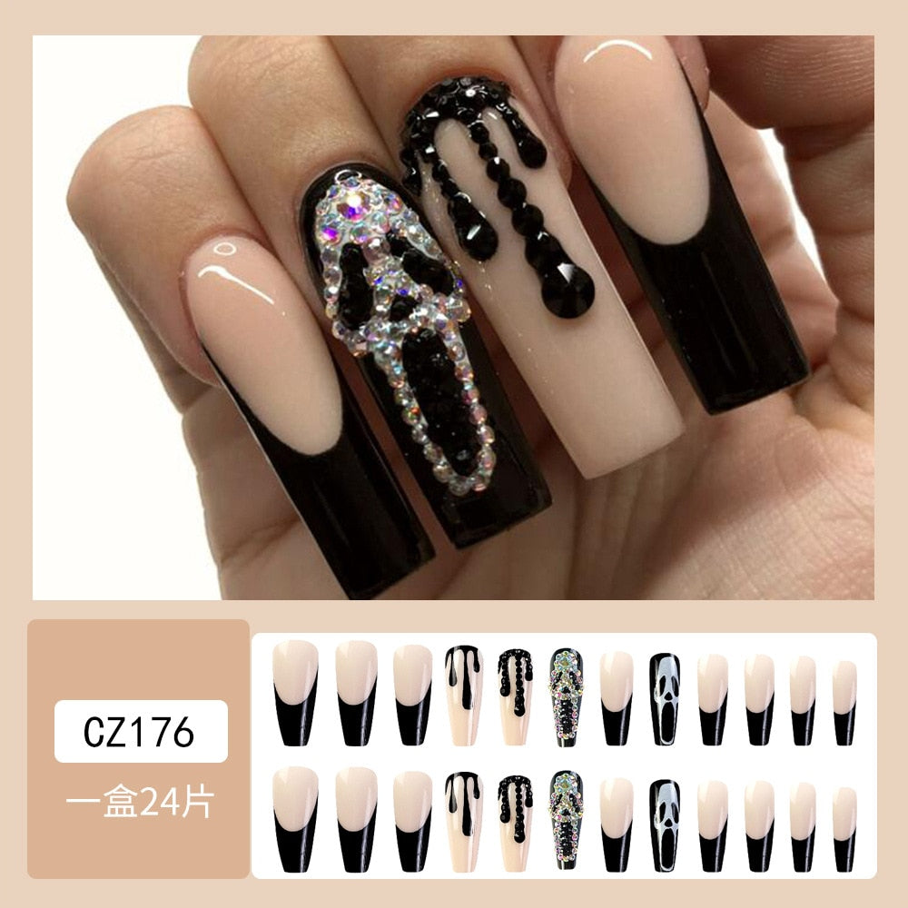 24Pcs Halloween Extra Long Press on Nails Coffin Fake Nails Acrylic Black White Clown Designs Glossy Artificial Nails for Women CZ176-85
