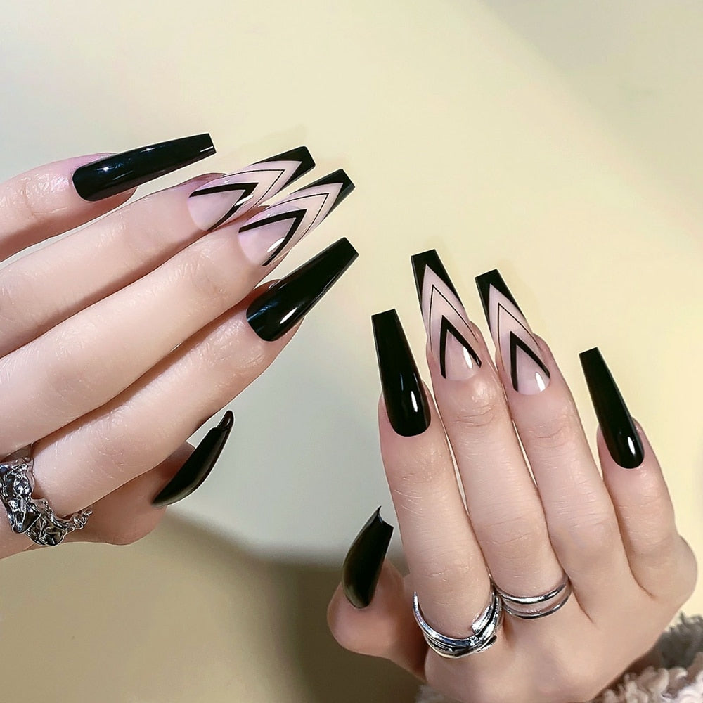 24pcs Press on Nails Punk Black White Patchwork Fire Pattern Long Coffin False Nails Ballerina Fake Nail Art Manicure Full Tips