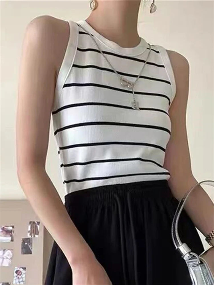 Colorfaith New 2022 Basic Bottoming Striped Chain Elasticity Vests Women Tank & Camis Autumn Winter Wild Crop Short Tops V3420DG