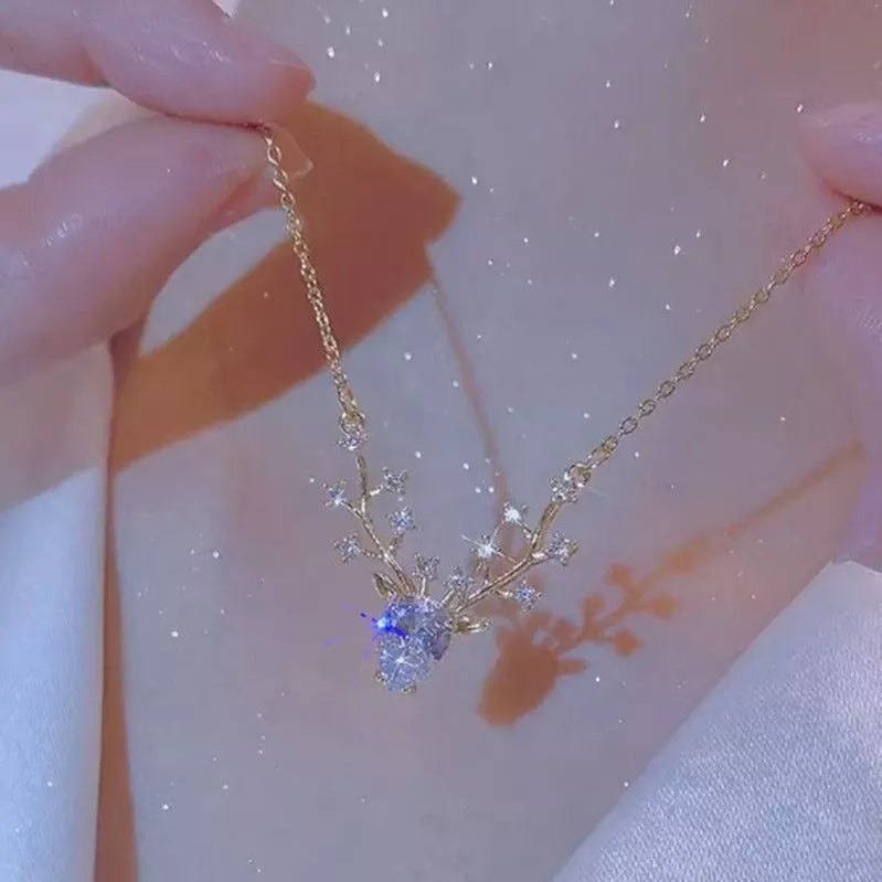 Merry Christmas Exquisite Zircon Elk Necklaces for Women Luxury Crystal Deer Pendant Clavicle Chain Necklace Festival Jewelry NC22Y0462-2