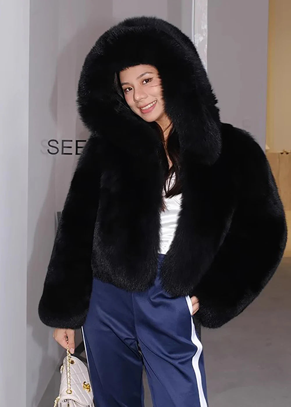 Faux fur coat for Women Luxury fur coat faux fur jackets for women faux fur Hooded coat Vintage fur coat black