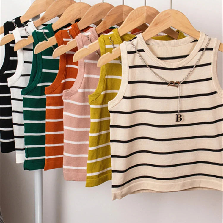 Colorfaith New 2022 Basic Bottoming Striped Chain Elasticity Vests Women Tank & Camis Autumn Winter Wild Crop Short Tops V3420DG