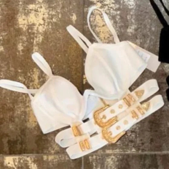 Celebridade Preto Vermelho Branco Sem Mangas Botão Curto Bandagem Top Bodycon Sexy Top Wear