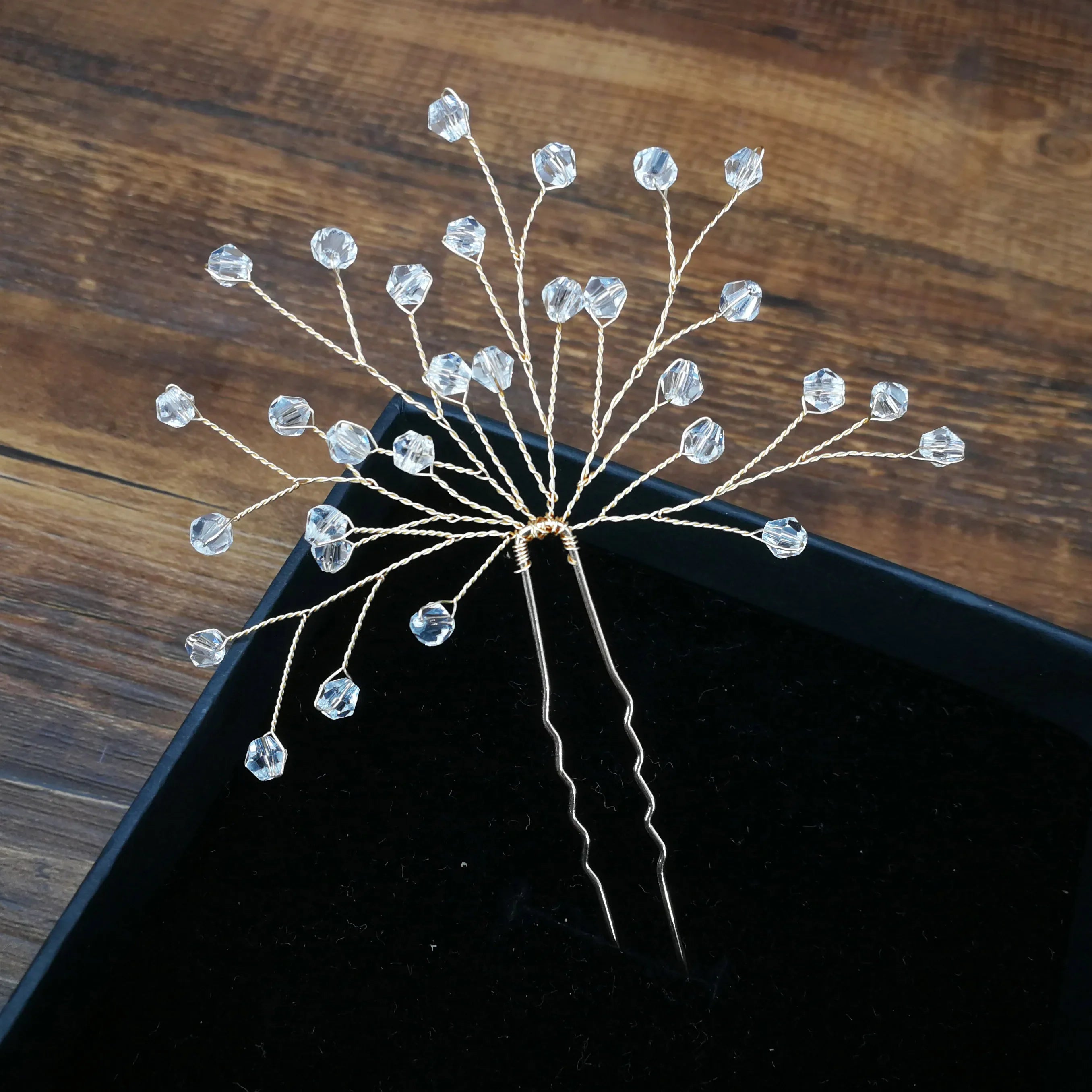 Women U-shaped Pin Metal Barrette Clip Hairpins Simulated Pearl Bridal Tiara Hair Accessories Wedding Hairstyle Design Tools White leaf