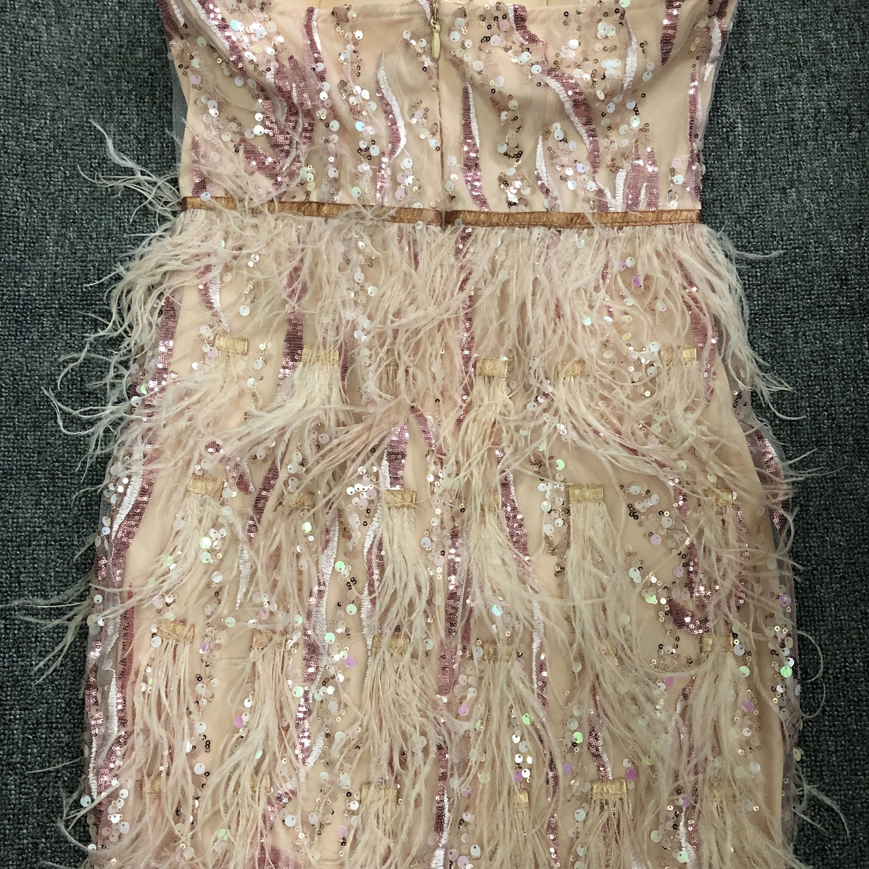 Pink Sequin Feather Mini Dress Fashion Strapless Night Club Party Bodycon Dress Vestidos