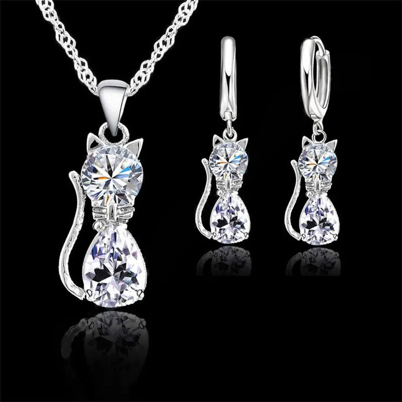 REAL 925 Sterling Silver Color Smyckesuppsättningar för kvinnaflickor som lyser österrikiska kristall söta katthängen halsband Huggie örhänge