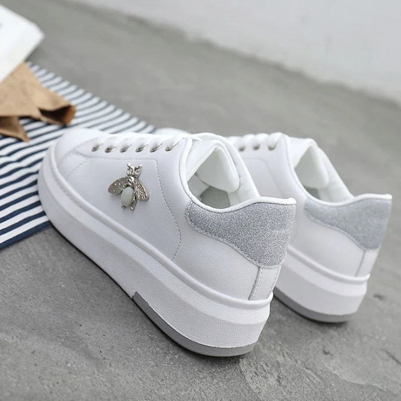 Women Casual Shoes Sneakers Fashion Breathable PU Leather Platform White Women Shoes Soft Footwears Rhinestone